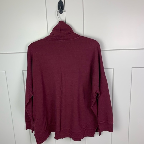 Victorias Secret PINK MEDIUM turtleneck tunic sweatshirt red purple oversized - Picture 2 of 6